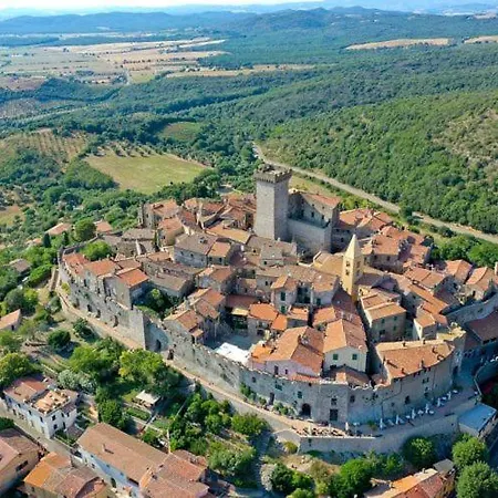 Casa Nel Orbetello 게스트하우스 3*